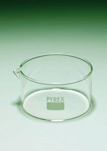 Crystallising Dishes, Flat bottom, With Spout