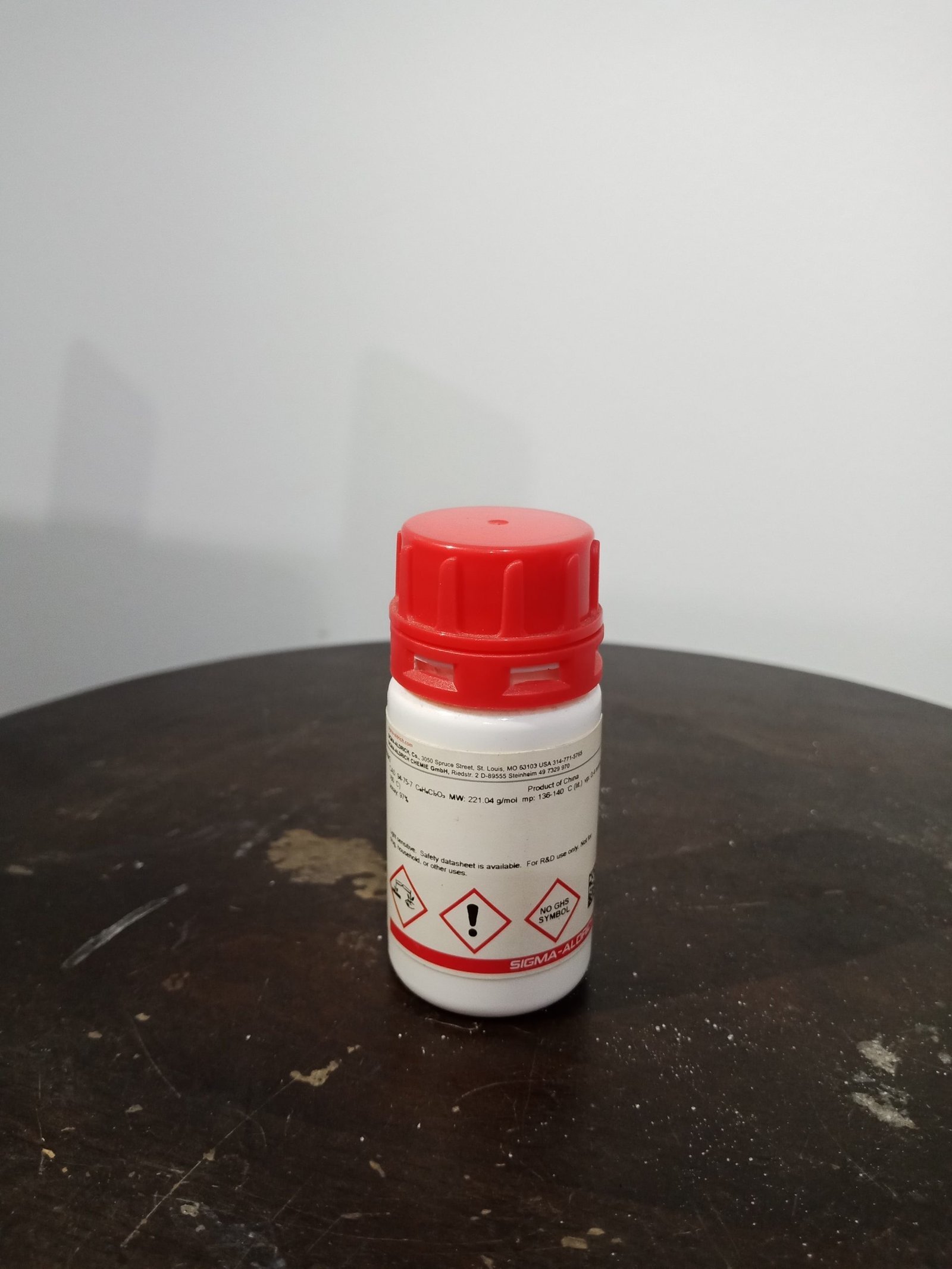 2,4-Dichlorophenoxyacetic acid - Image 2