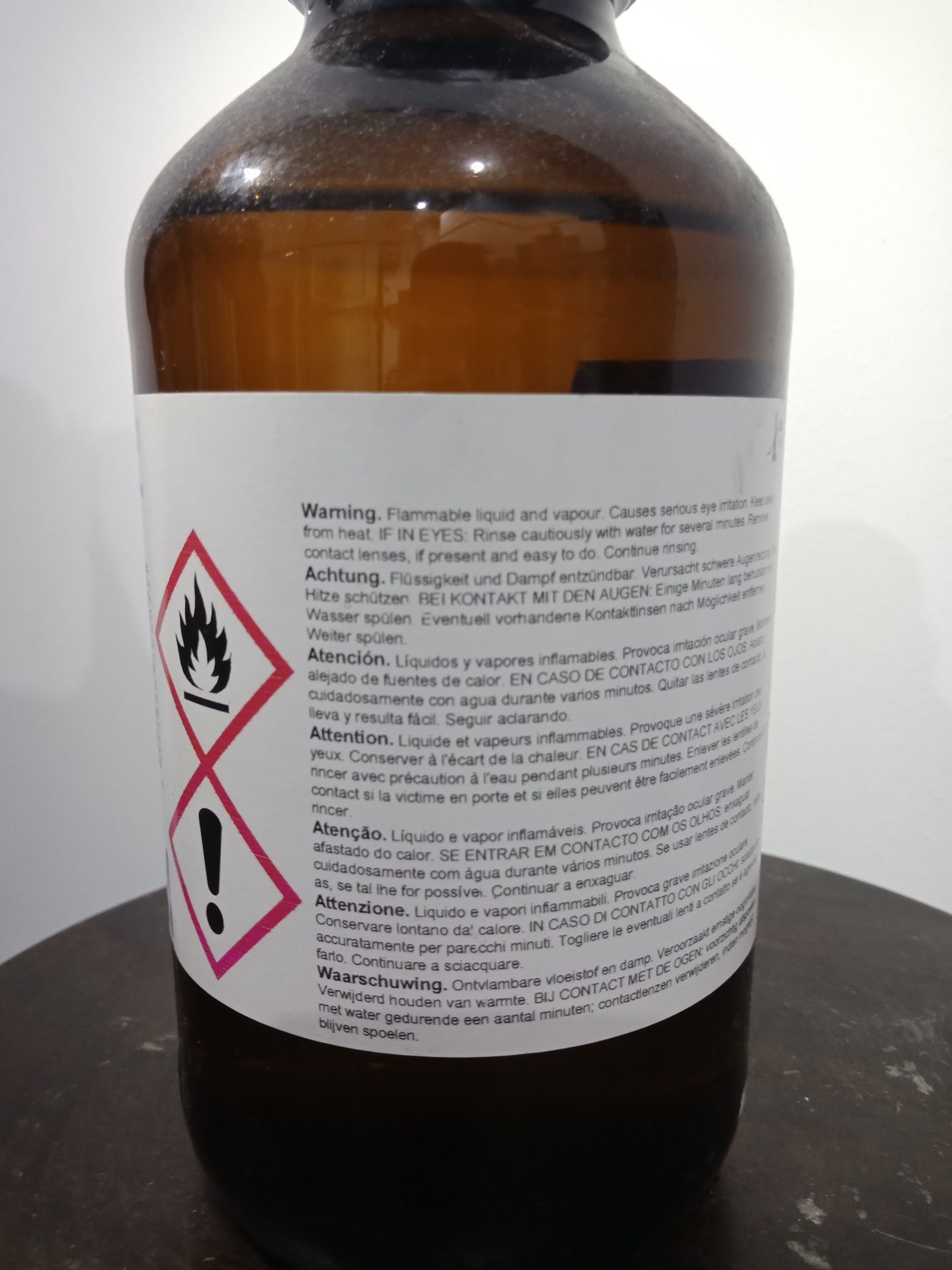 4-Hydroxy-4-methyl-2-pentanone - Image 2