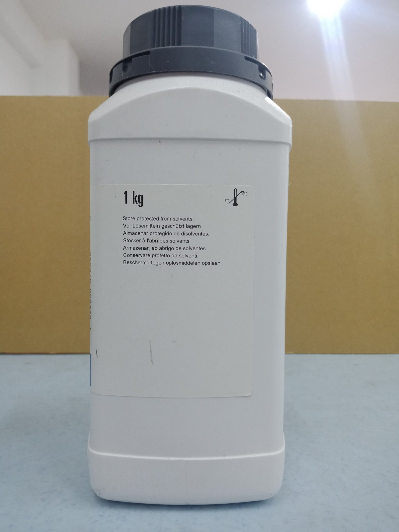 Sodium dihydrogen phosphate monohydrate - Image 2