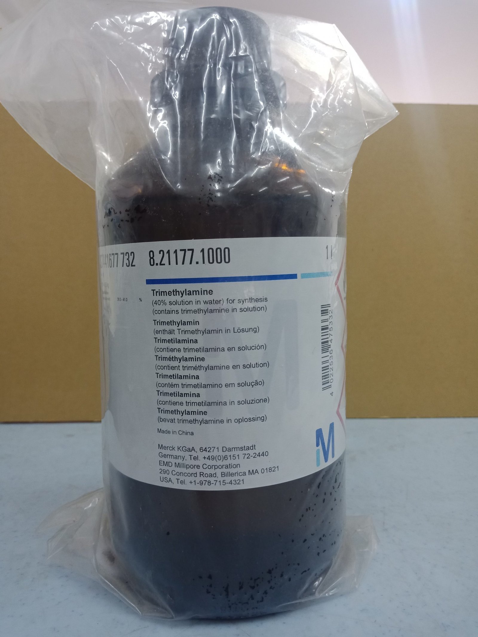 Trimethylamine (40% solution in water) for synthesis